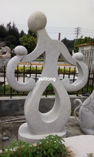 Sculpture Abstraite En Pierre Pour Jardin